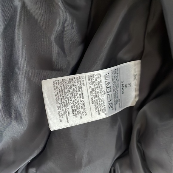 Old Navy 3T fur lined hooded, puffer coat - Picture 4 of 5